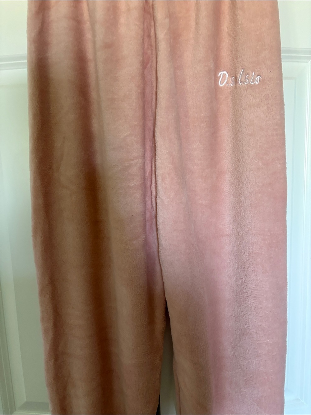 Plush Two-Piece Women's Pajama Set in Dusty Rose - Picture 9 of 13